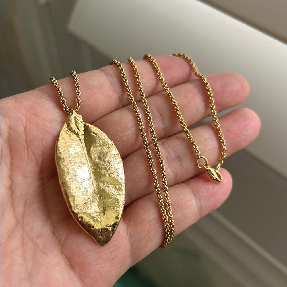 24k Gold Dipped Hawaiian Maile Leaf Necklace - image 7